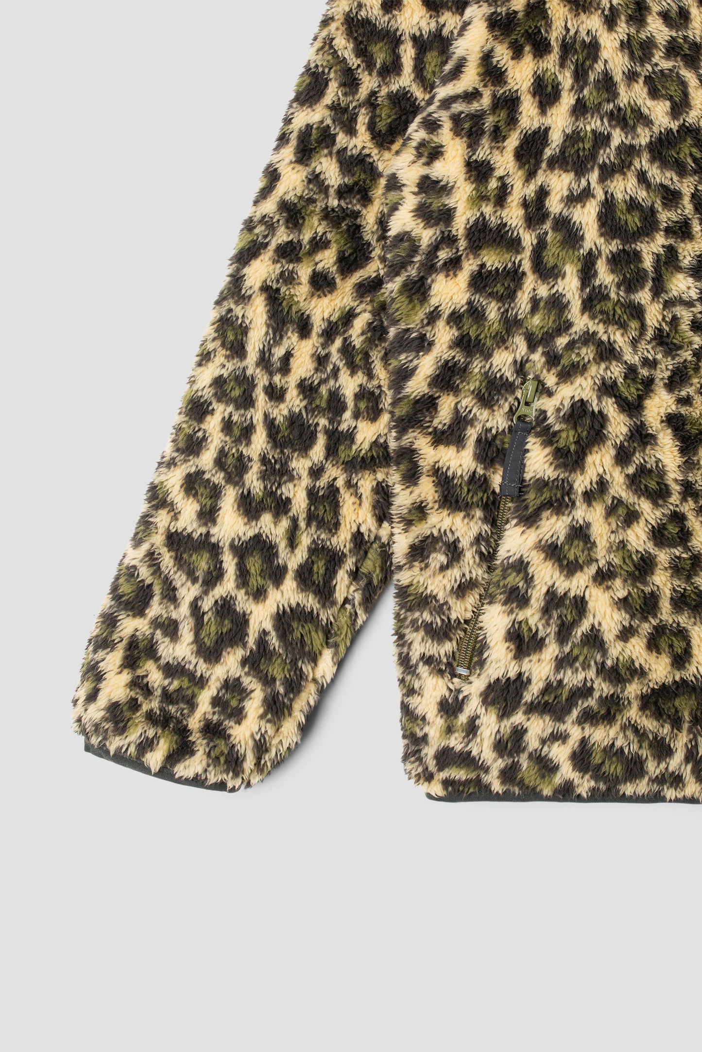 Fleece Cardigan (Leopard Camo)