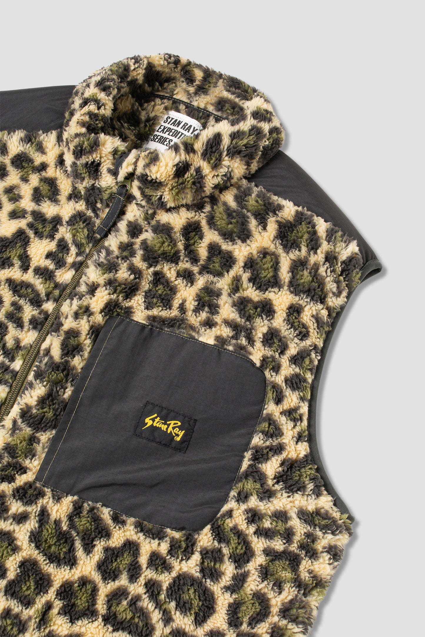 Fleece Vest (Leopard Camo)